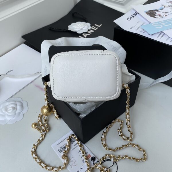 Chanel Mini White Cosmetics Bag - Image 6