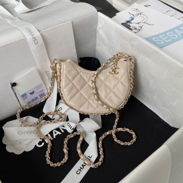 Chanel Mini Hobo Bags | Buy Chanel Mini Hobo Bags Online | Chanel Mini Hobo Bags For Sale