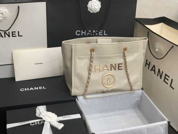 Chanel Mini Tote White With Gold Hard Ware Bag | Buy Chanel Mini Tote White With Gold Hard Ware Bag Online