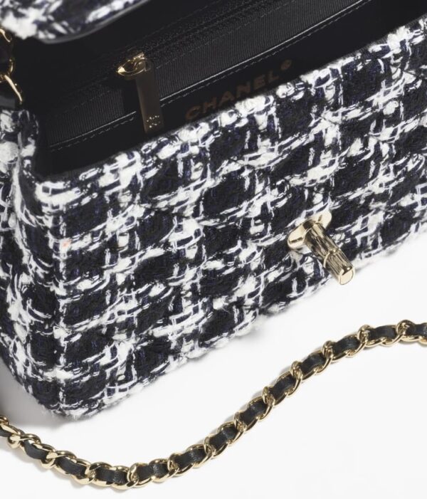 Chanel Cute Mini Flap Bag White & Navy Blue - Image 4